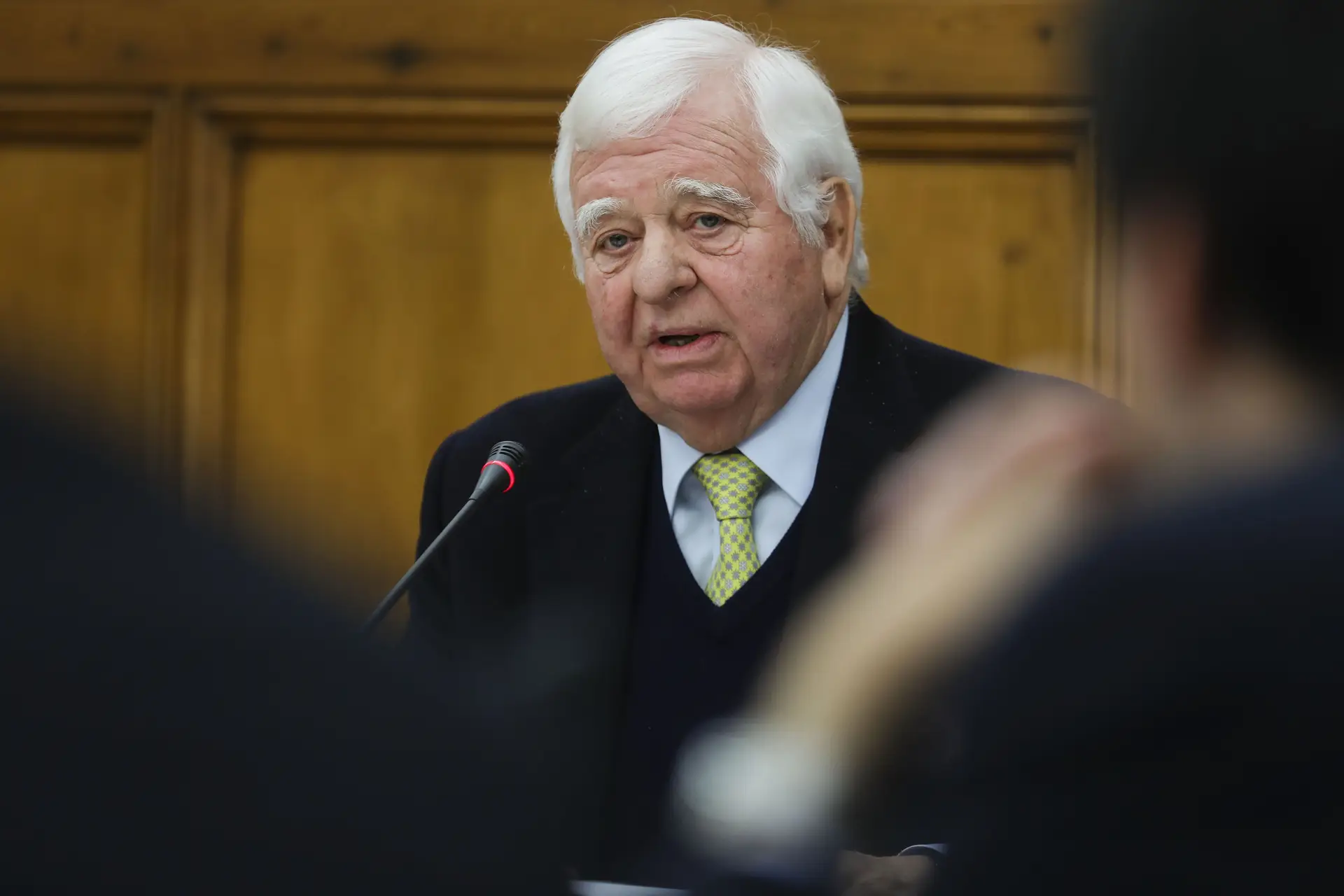 Antigos ministros Eduardo Catroga e Luís Amado subscrevem "Manifesto dos 50"