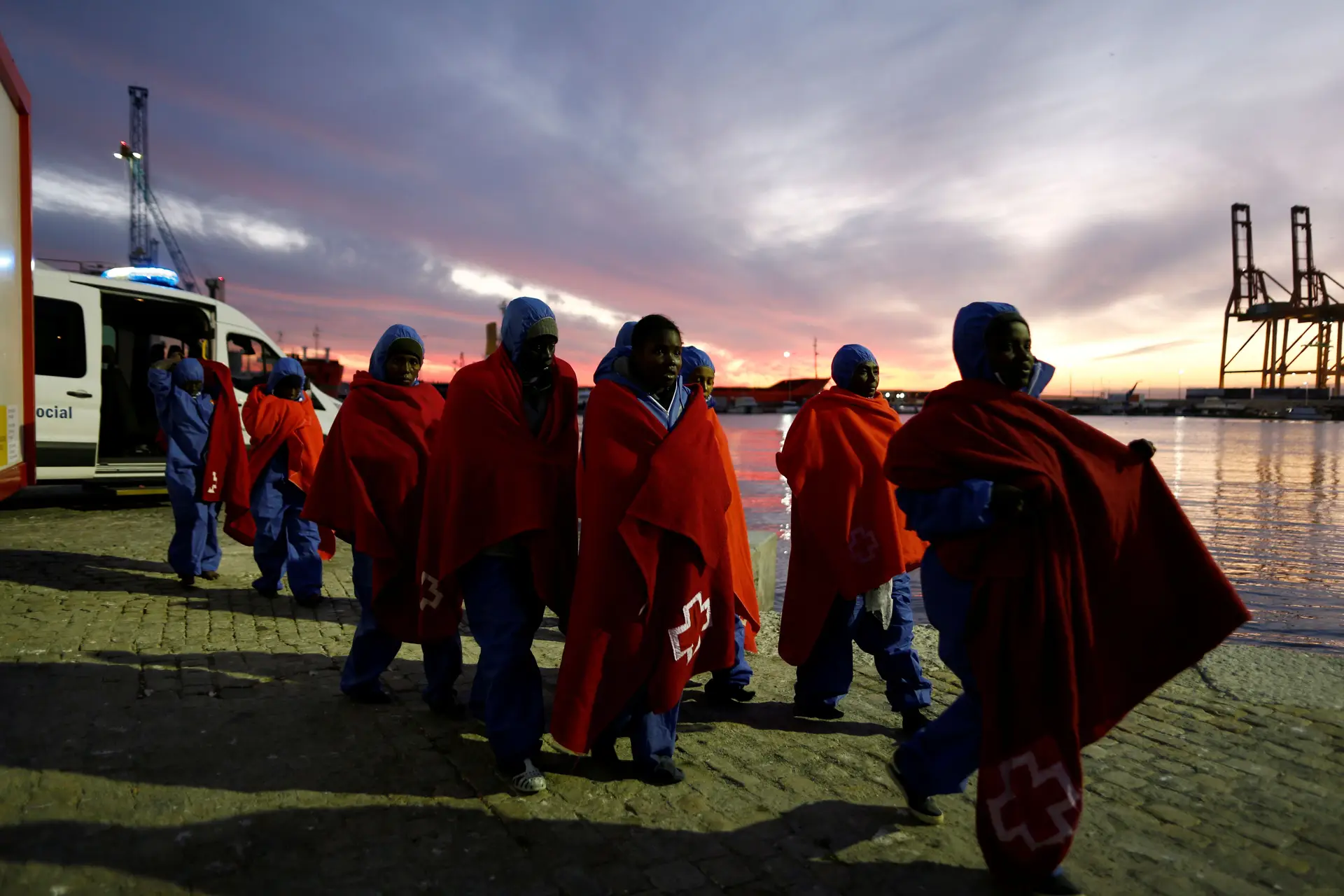 Mais de 4.200 pessoas chegaram à Europa por mar em 16 dias
