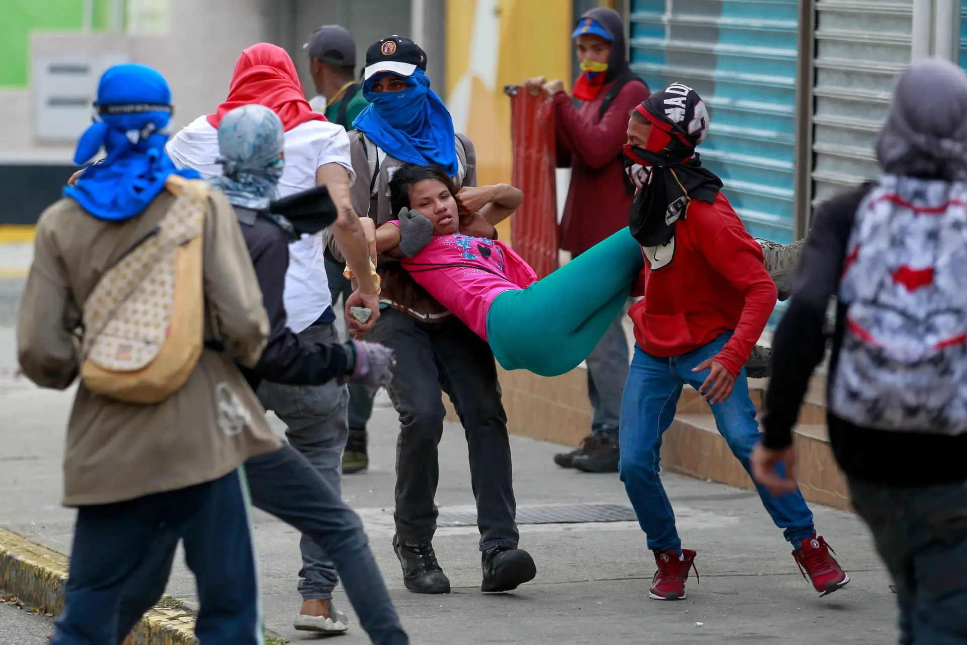 14 mortos em dois dias de protestos na Venezuela