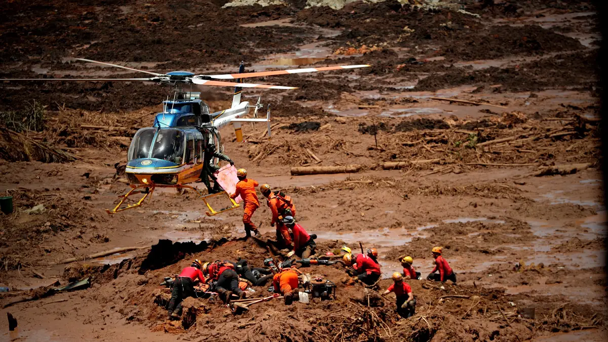 As operações de busca e salvamento por sobreviventes da rutura da barragem brasileira em Brumadinho continuam, sendo que mais de 280 pessoas continuam desaparecidas. 
