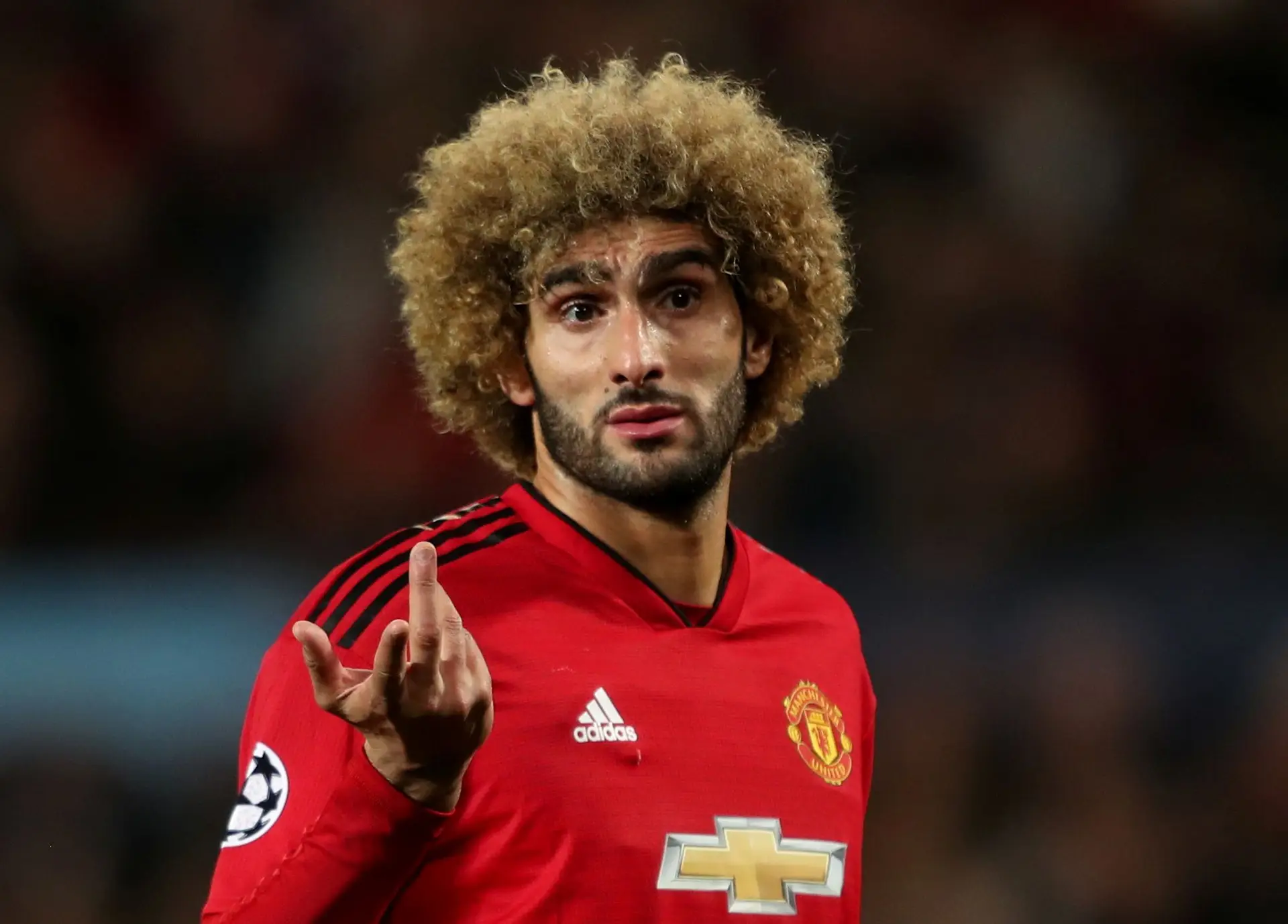 Futebolista Fellaini está curado da Covid-19 e recebe alta hospitalar