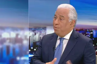 Primeiro-ministro admite processar bastonária dos enfermeiros