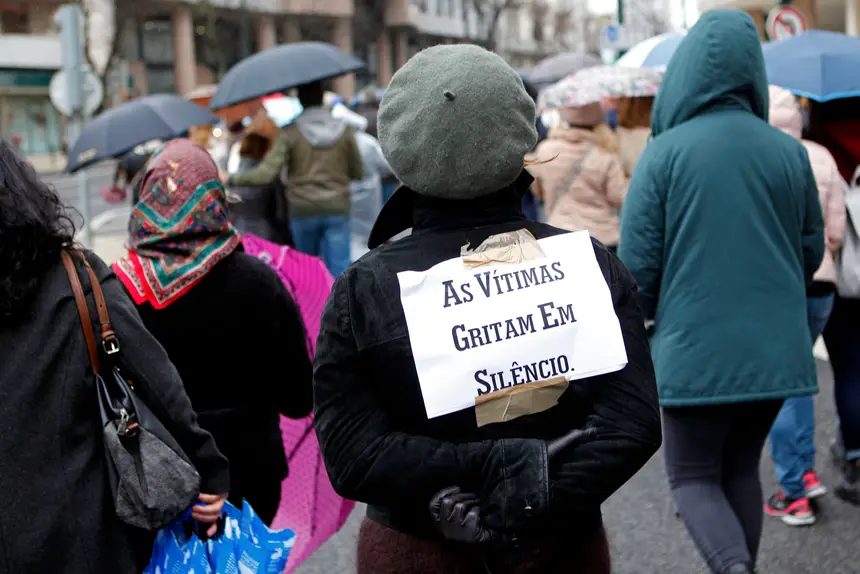 Resultado de imagem para ViolÃªncia DomÃ©stica: Arquivados mais de dois terÃ§os dos inquÃ©ritos em 2018