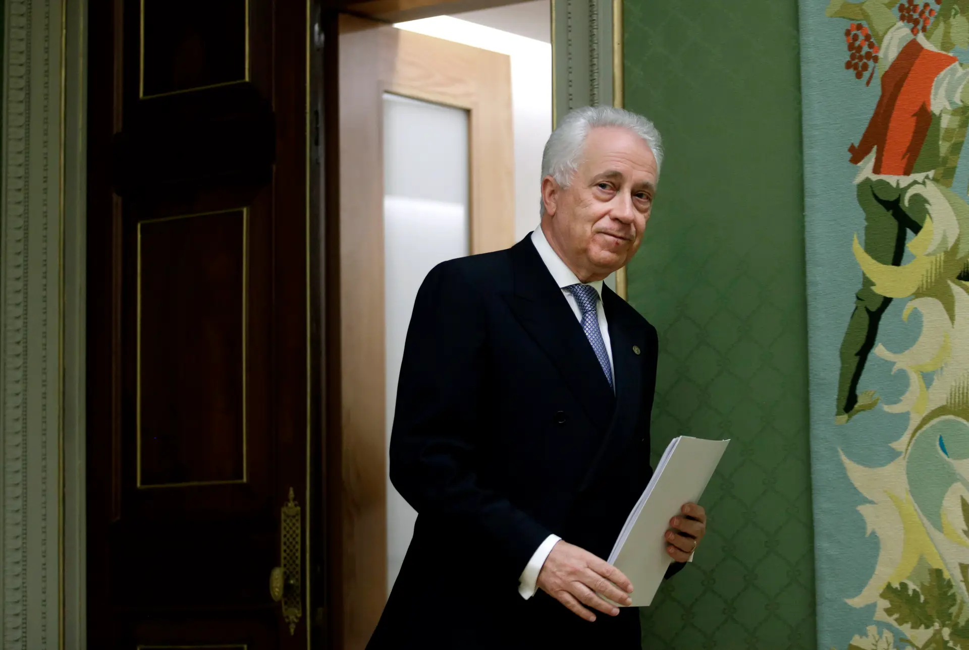 Partidos comentam acusações do ex-governador do Banco de Portugal contra António Costa
