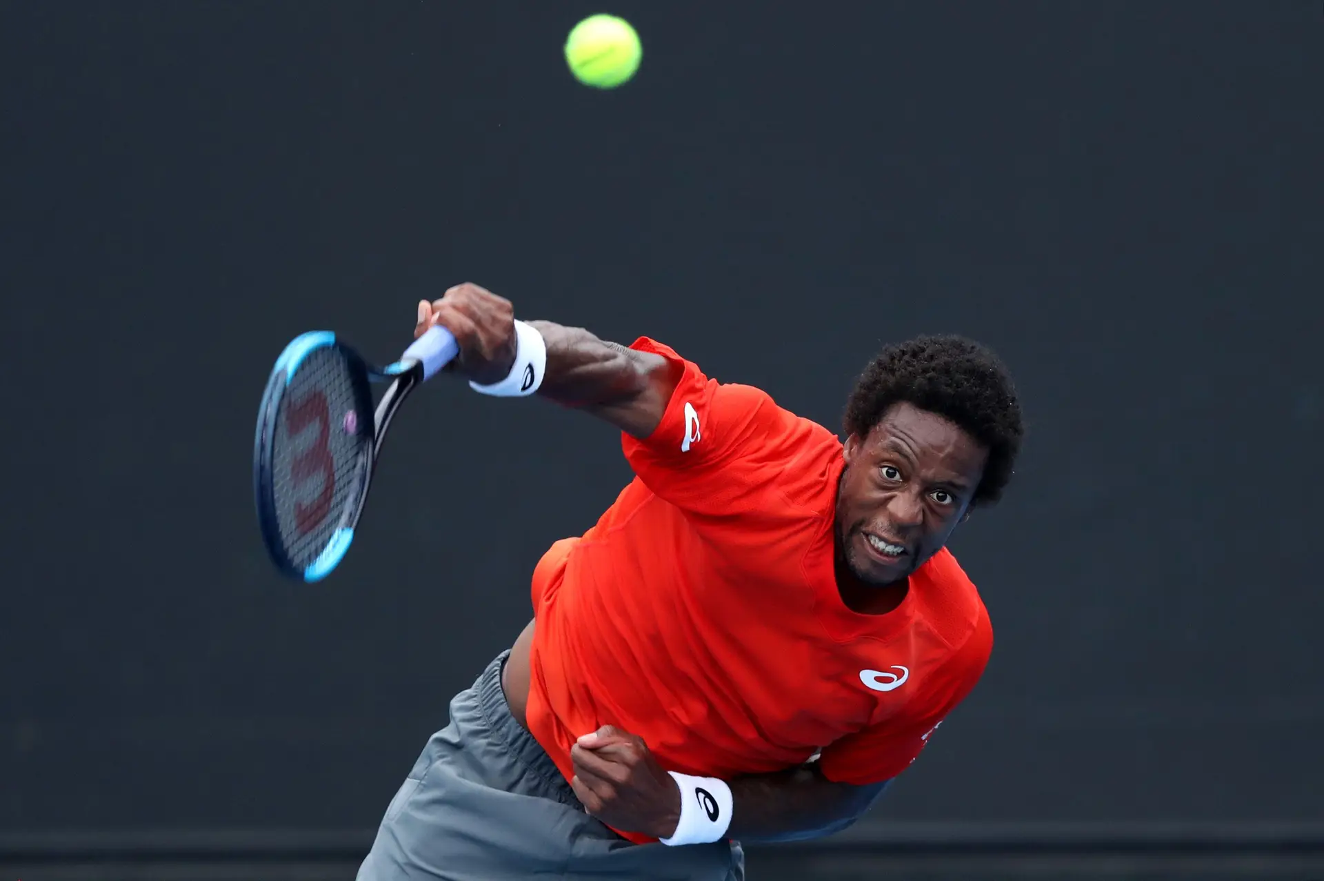 Gael Monfils vai voltar a pisar a terra batida do Estoril Open