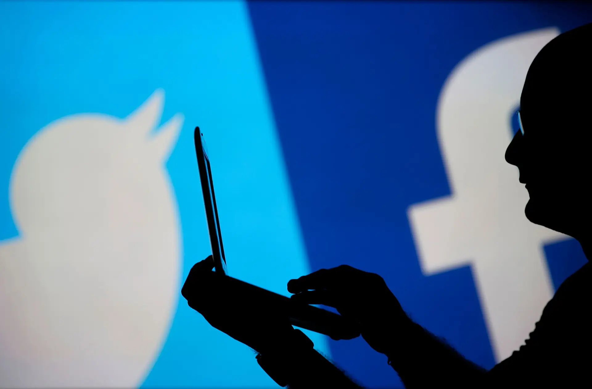 Grupos radicais usaram Internet para manipular eleições na Alemanha