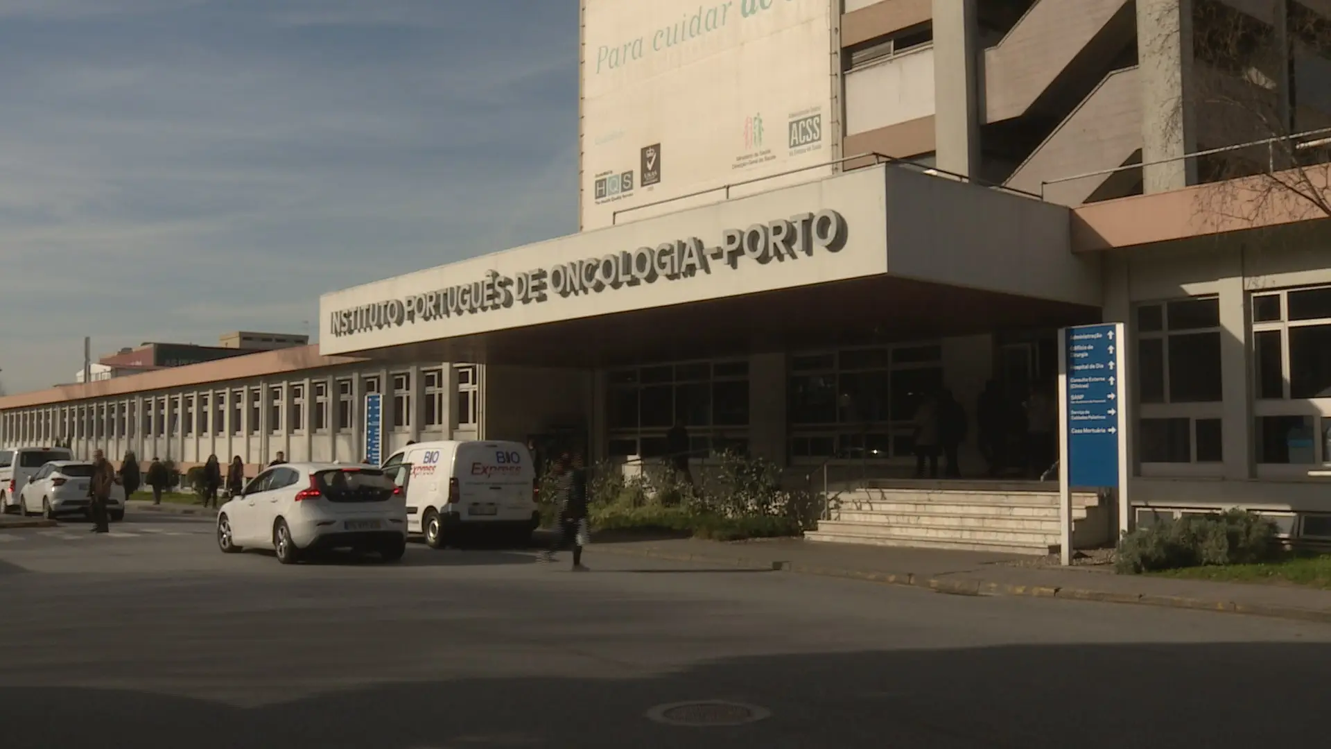 Grupo de enfermeiros avança com ação em tribunal contra IPO do Porto