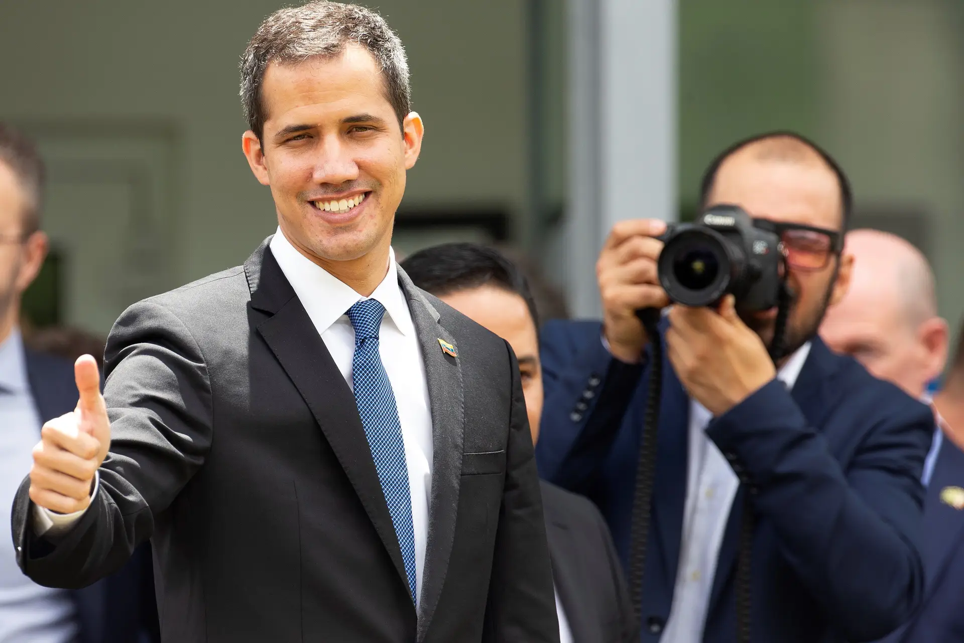 Guaidó reúne-se com embaixadores da UE no Brasil
