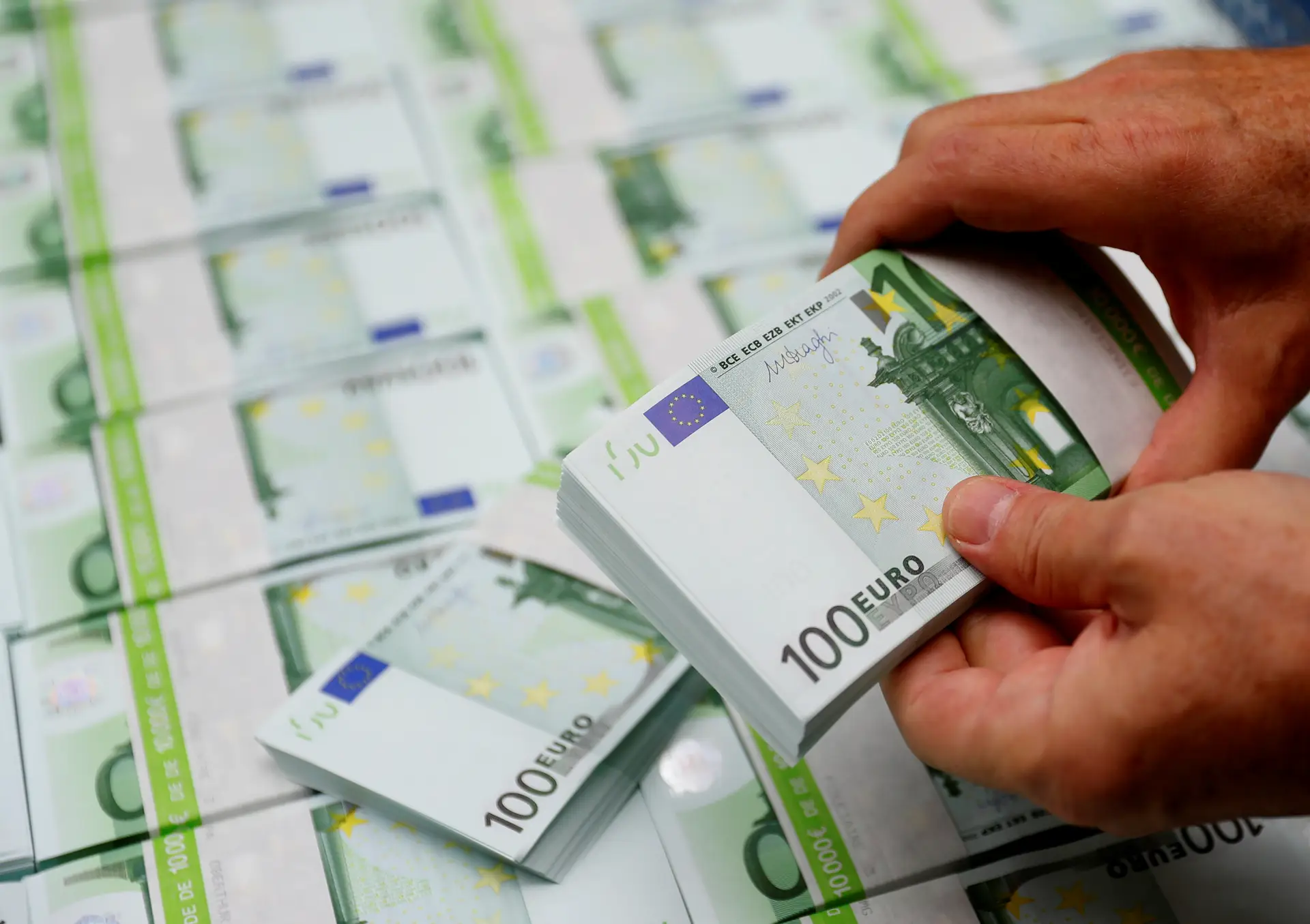 Tribunal de Contas deteta pagamento de 4 M€ a pensionistas falecidos
