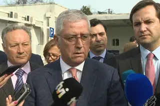 "O SNS não pode continuar a ter uma sangria de médicos"