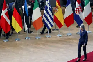 A difícil missão de Theresa May em Bruxelas 