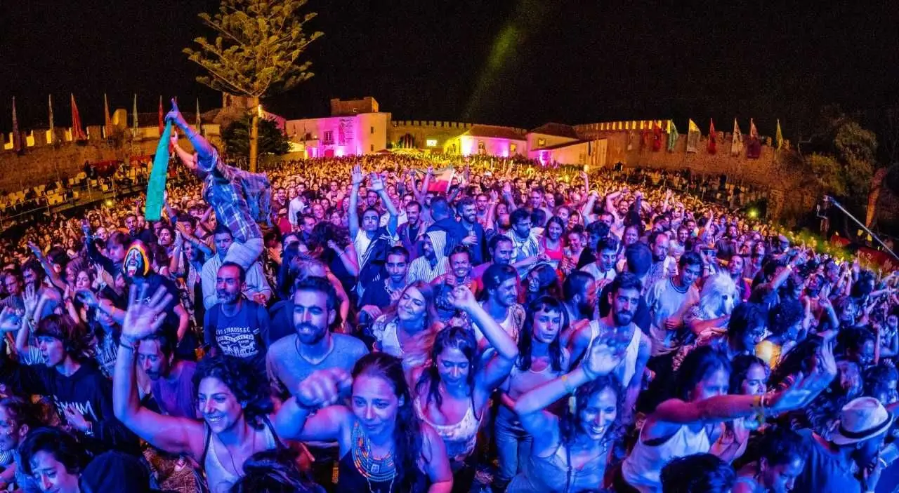 Covid-19: Cancelada edição do Festival Músicas do Mundo em Sines