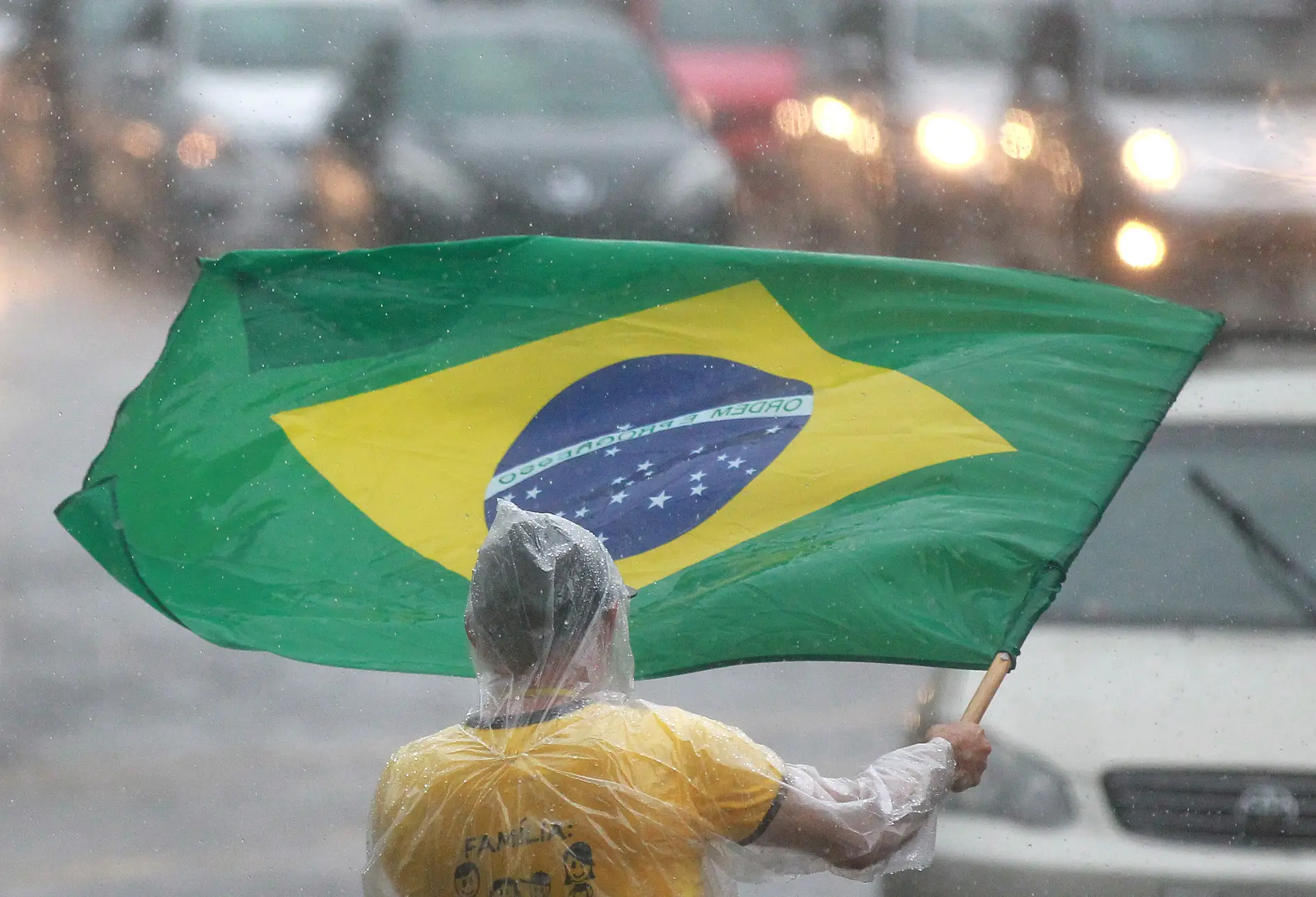 Tribunal do Brasil suspende medida cautelar que proibia comemoração do golpe militar