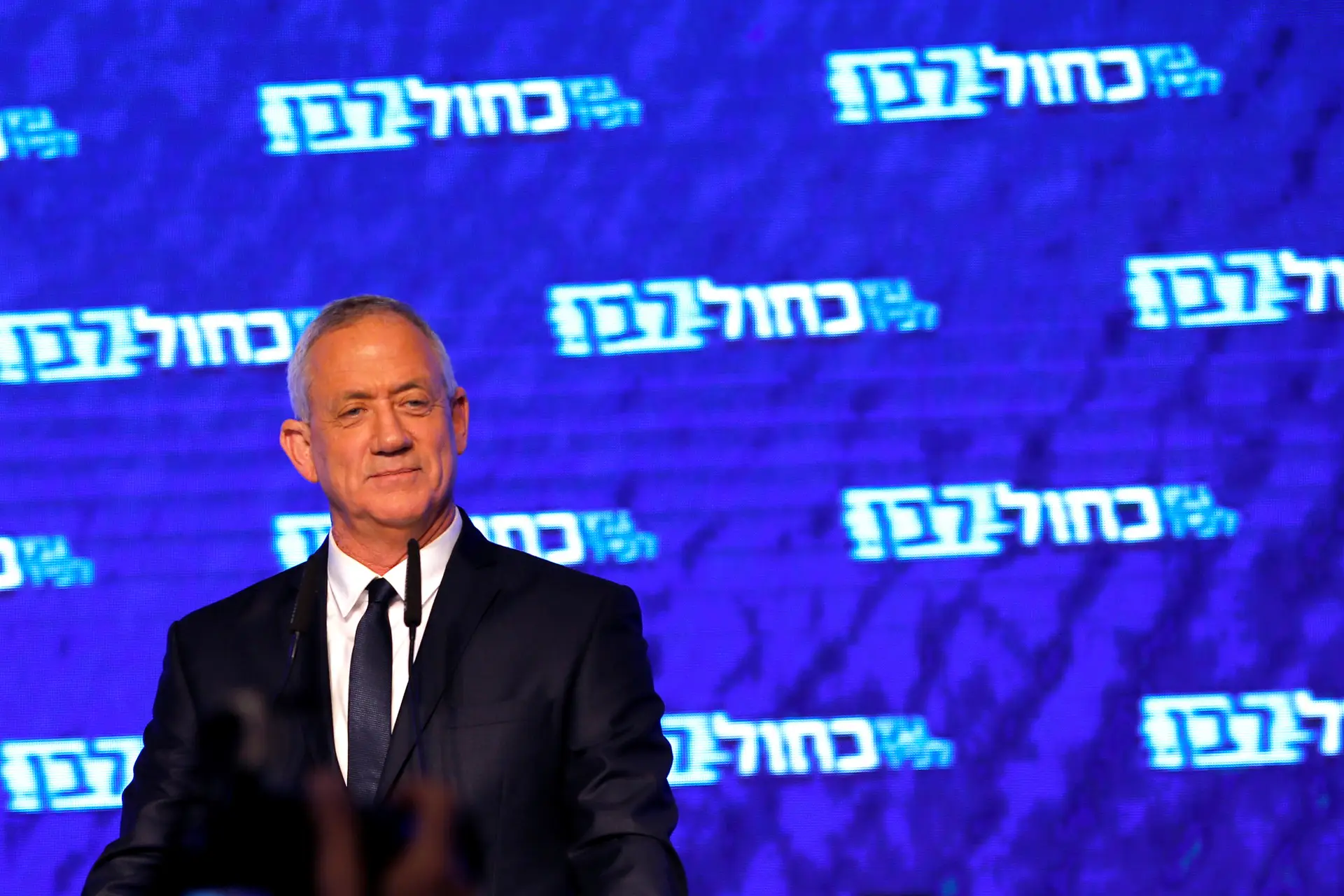 Opositor de Netanyahu reconhece derrota nas eleições israelitas
