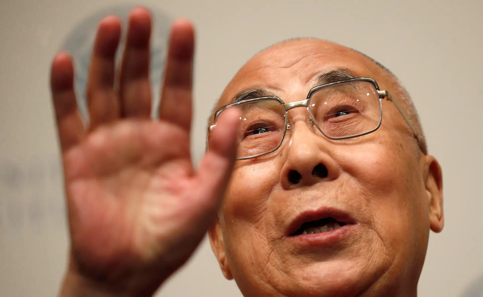 Dalai Lama foi internado mas o seu estado de saúde é estável