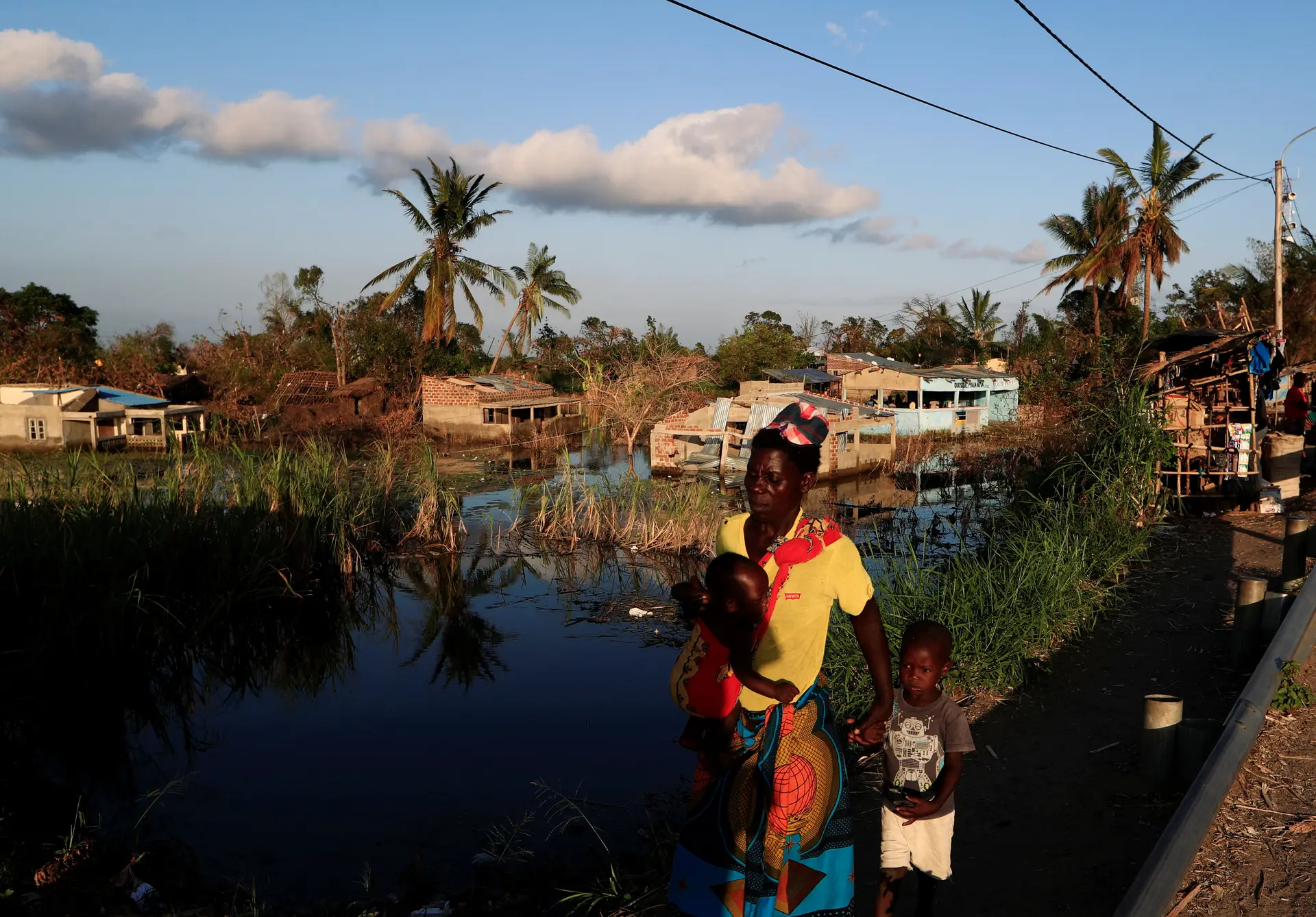 Electricidade de Moçambique precisa de 106 M€ para recuperar infraestruturas