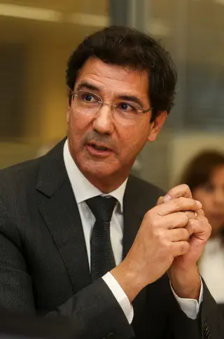 Paulo Cortes (João Girão)