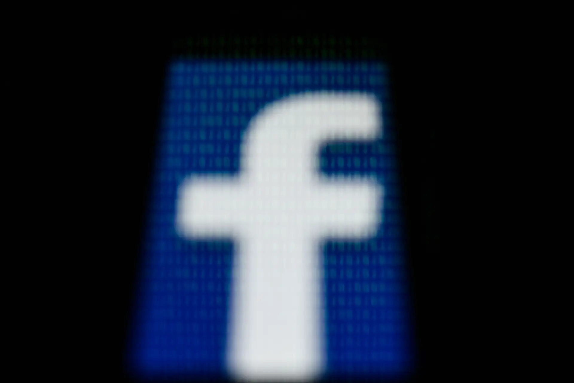 Facebook elimina páginas de extrema-direita em Espanha