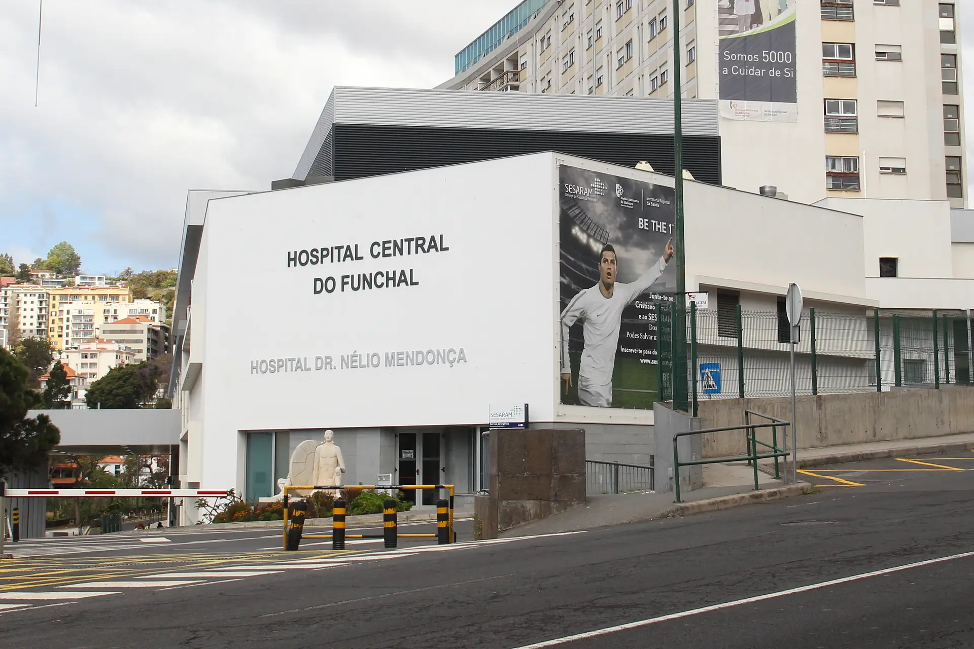 Madeira pondera encerrar salas hospitalares dedicadas à covid-19