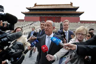 Marcelo diz que investidores chineses têm "algumas ideias" para fábricas em Portugal