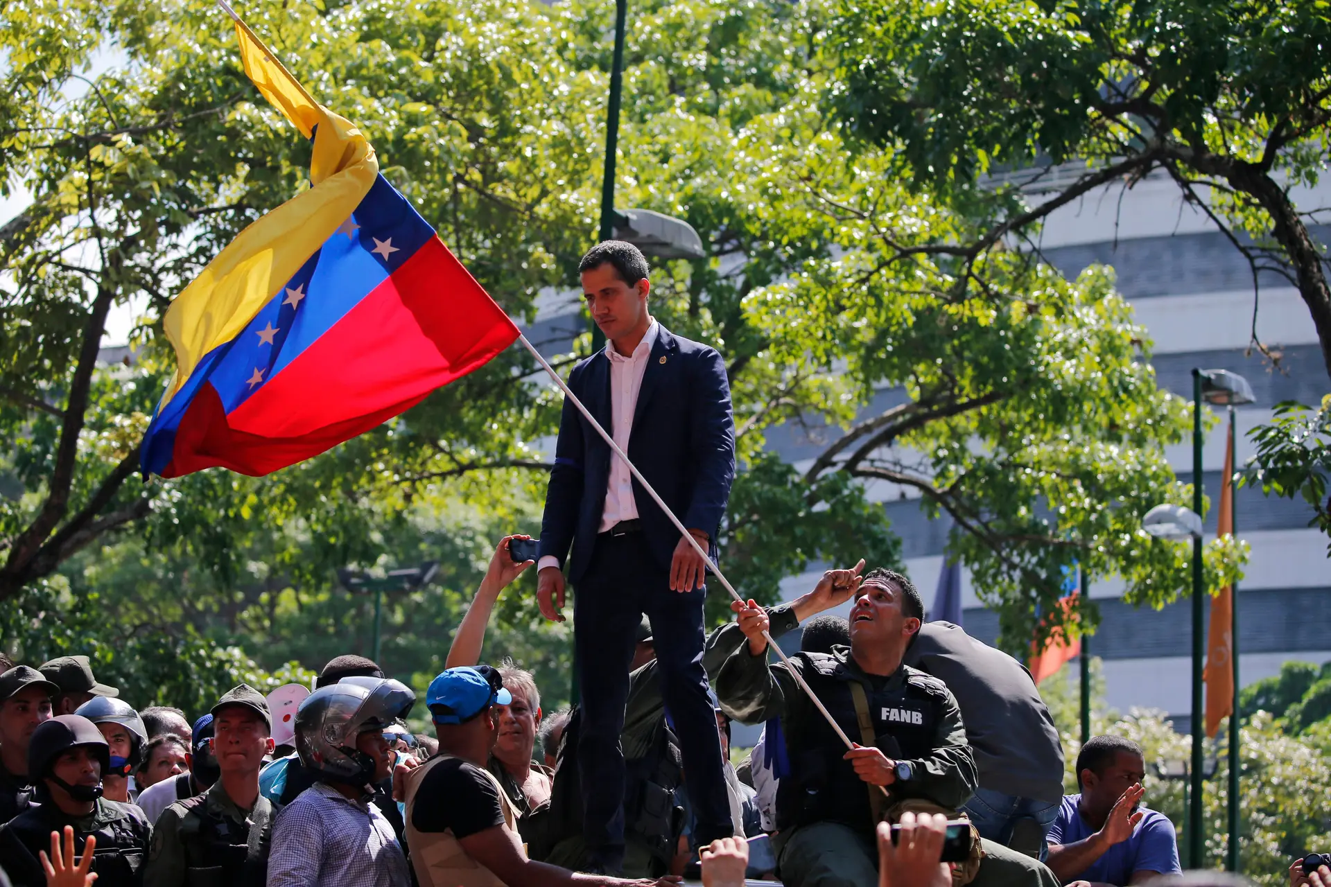 Guaidó protagoniza a sexta tentativa de golpe de Estado