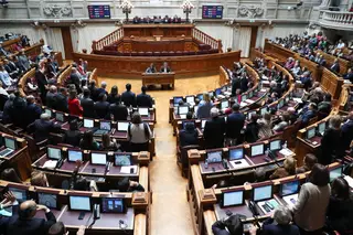 Parlamento chumbou contagem total do tempo de serviço dos professores