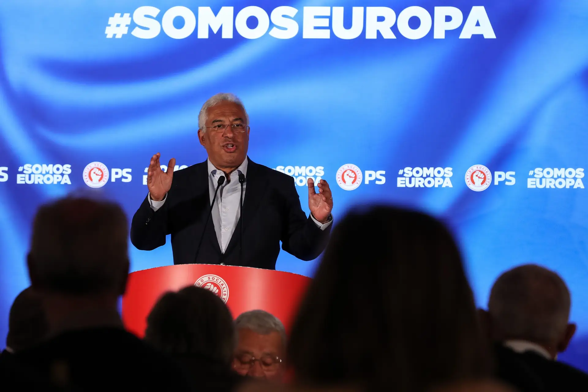António Costa rejeita apoio a partidos de Macron e Tsipras