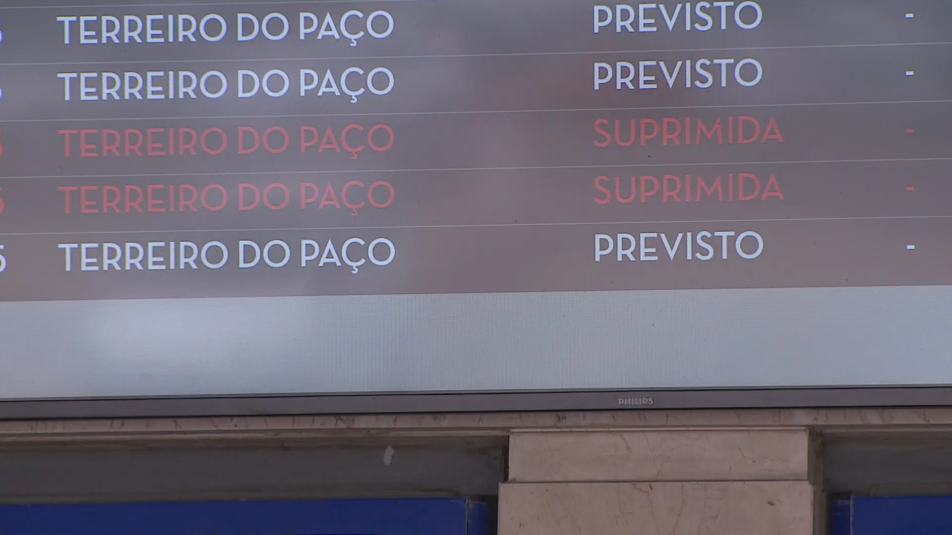 Utentes dos Serviços Públicos do Barreiro em protesto