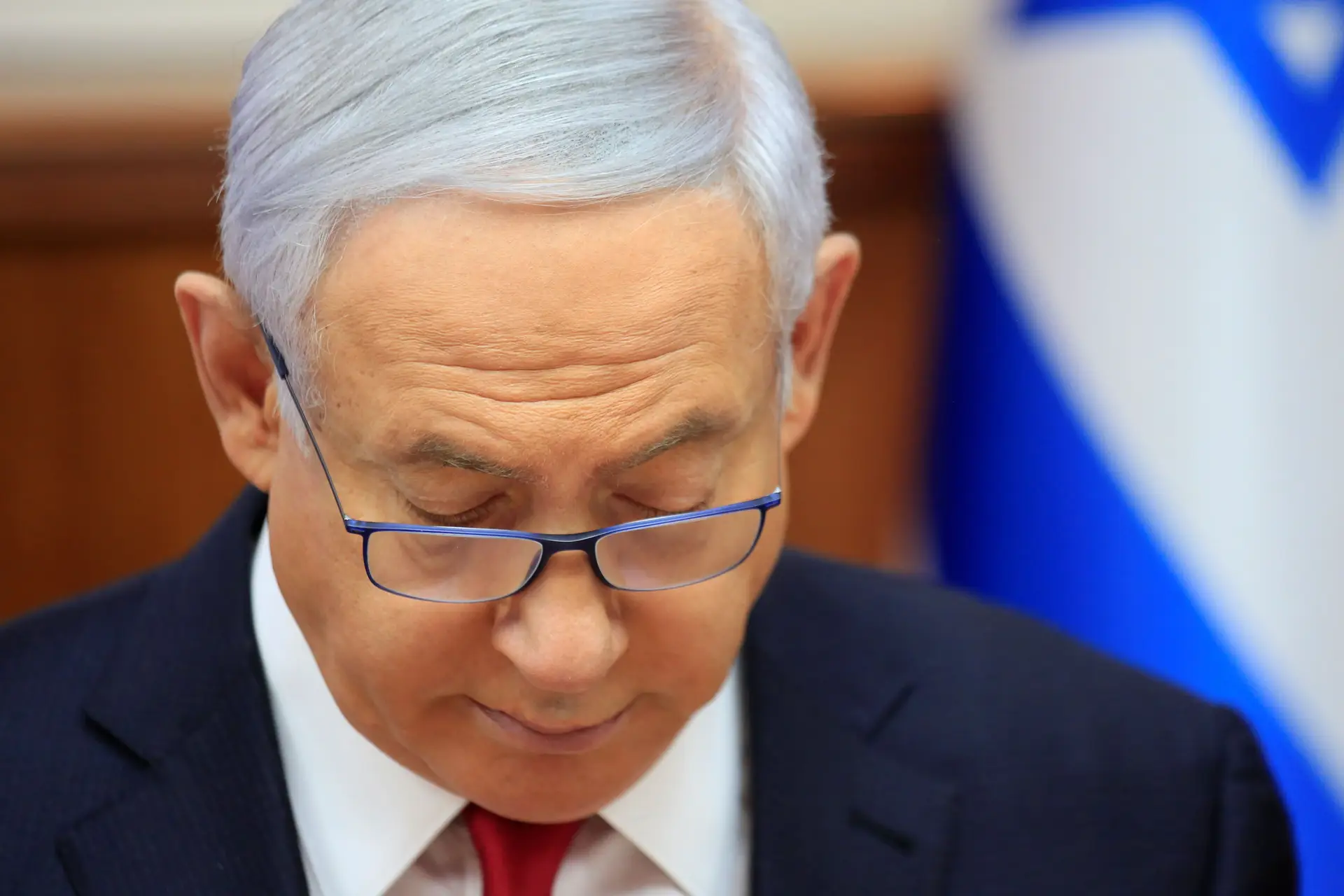 Audiência de pré-acusação de Netanyahu adiada para outubro