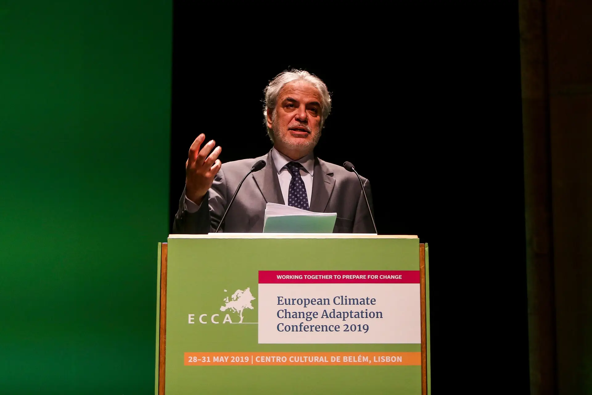 Nenhum país consegue enfrentar sozinho as alterações climáticas