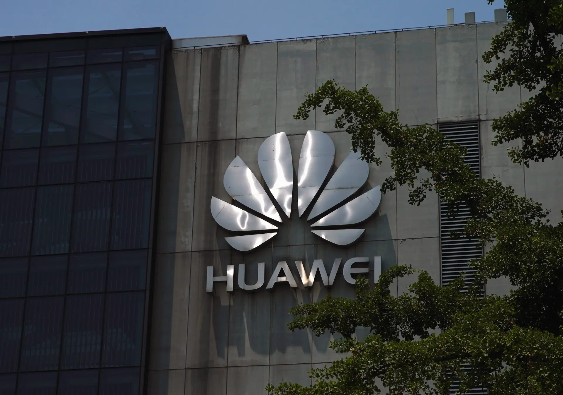 Huawei diz que veto dos EUA não impedirá empresa de desenvolver 5G