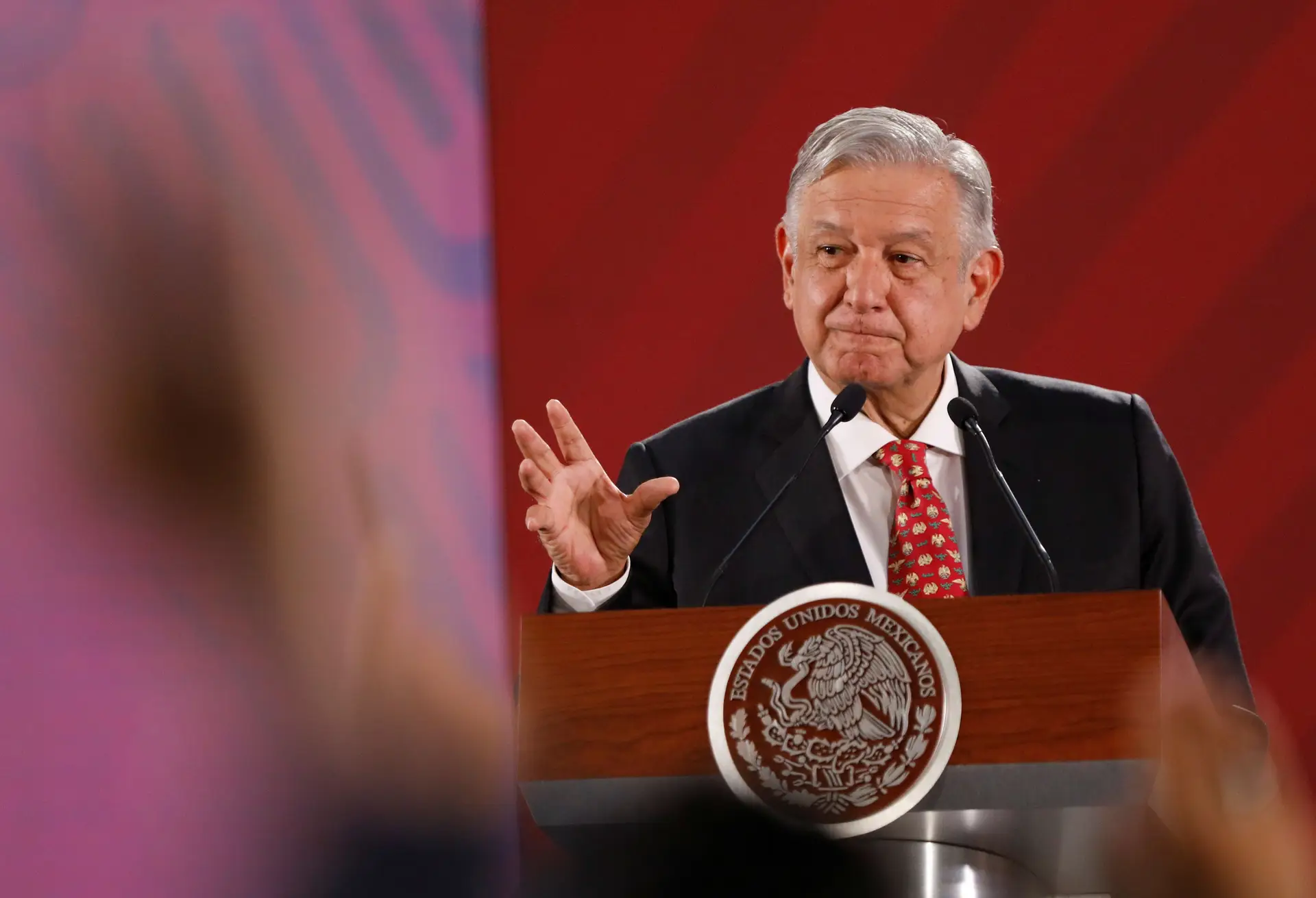 México pede diálogo a Donald Trump e envia delegação aos EUA