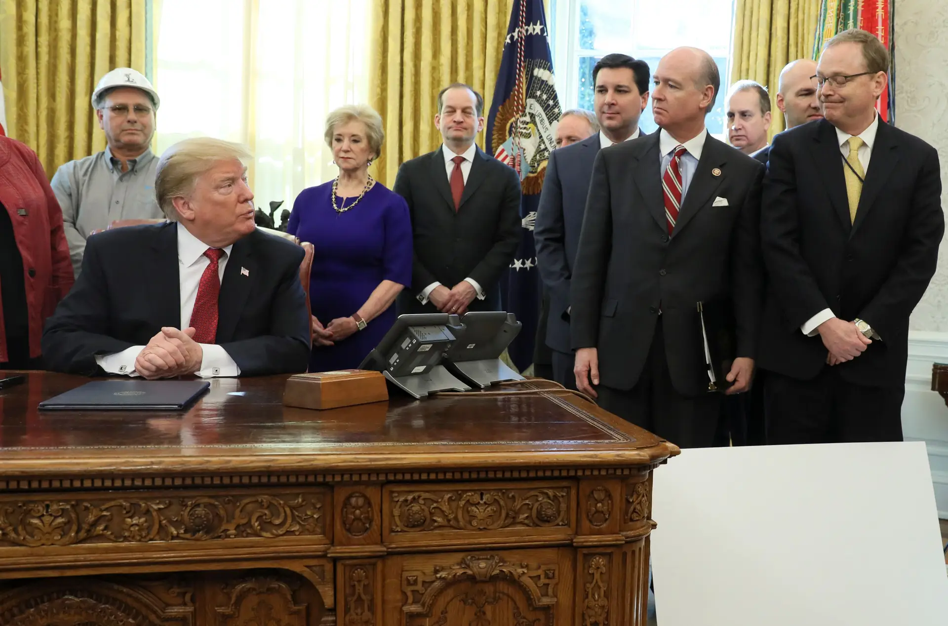 Trump anuncia saída do Presidente do Conselho de Assessores Económicos da Casa Branca