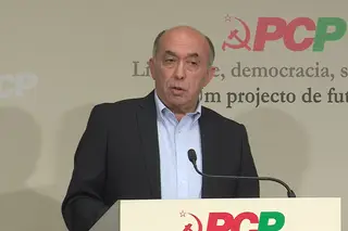 PCP quer revisão progressista da Lei de Bases da Saúde