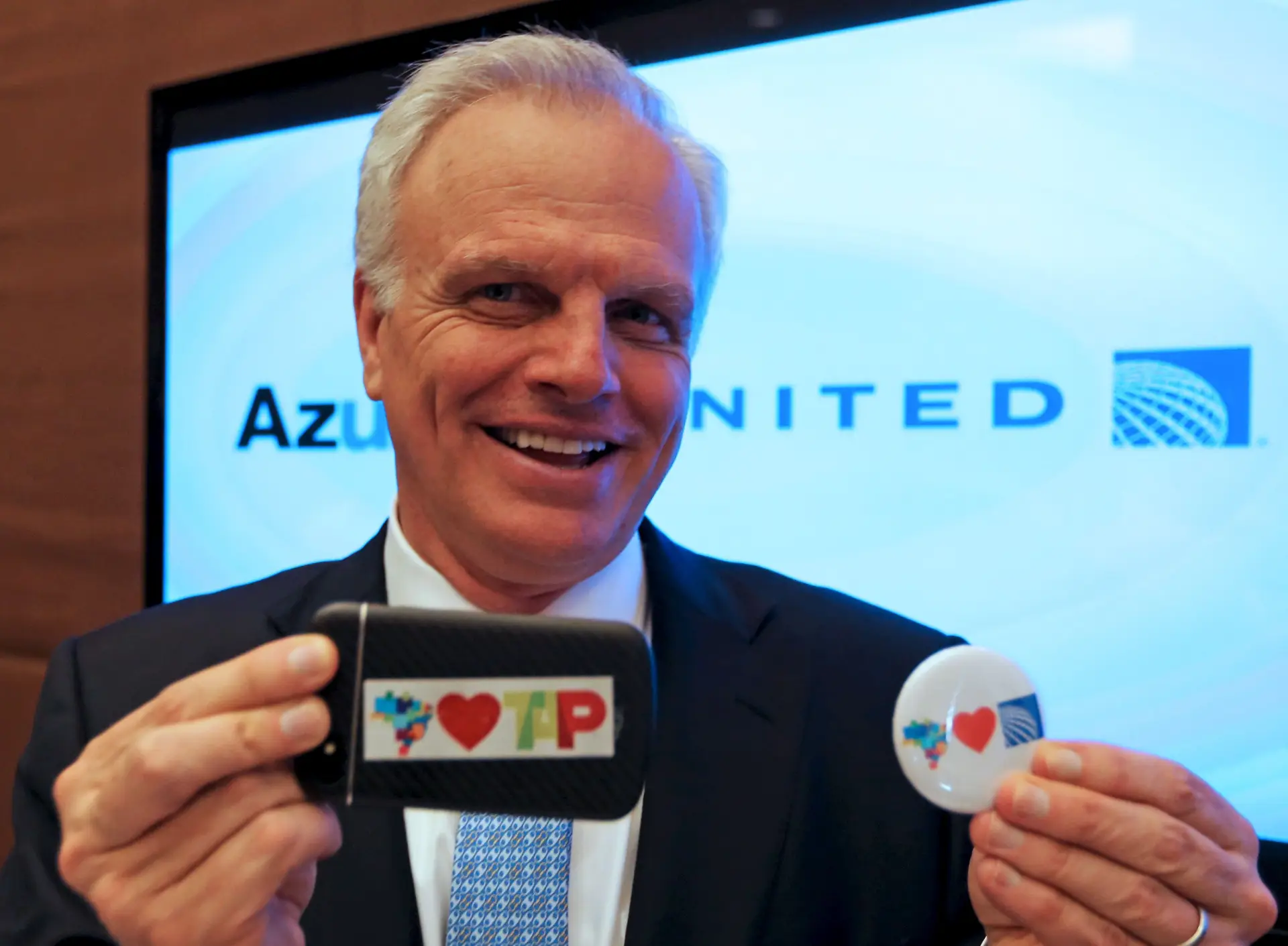 David Neeleman garante "empenho dos privados" na TAP e agradece "muito" o apoio do Estado