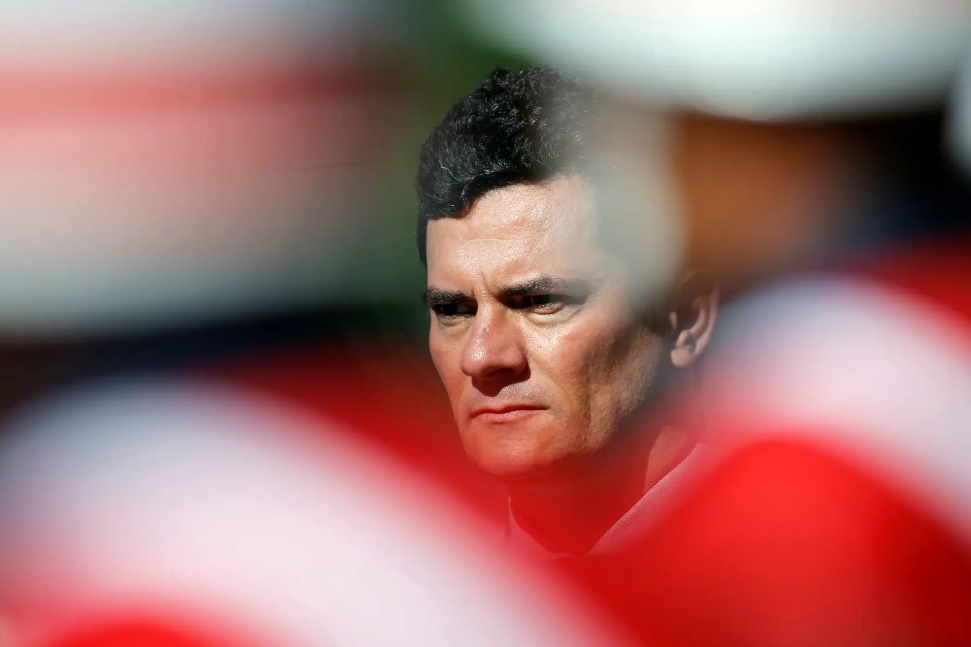 Sérgio Moro vai ao Senado brasileiro depor sobre polémica troca de mensagens