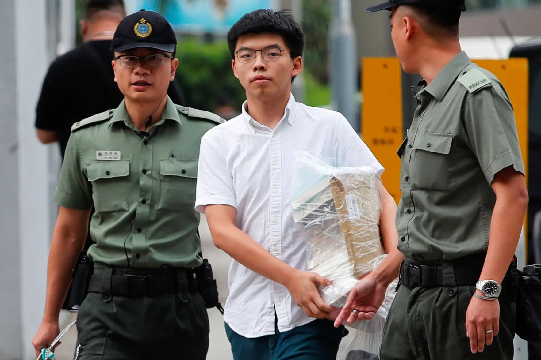 Libertado ativista pró-democracia e líder dos protestos de 2014 em Hong Kong