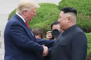 Trump é o primeiro Presidente dos EUA a entrar na Coreia do Norte