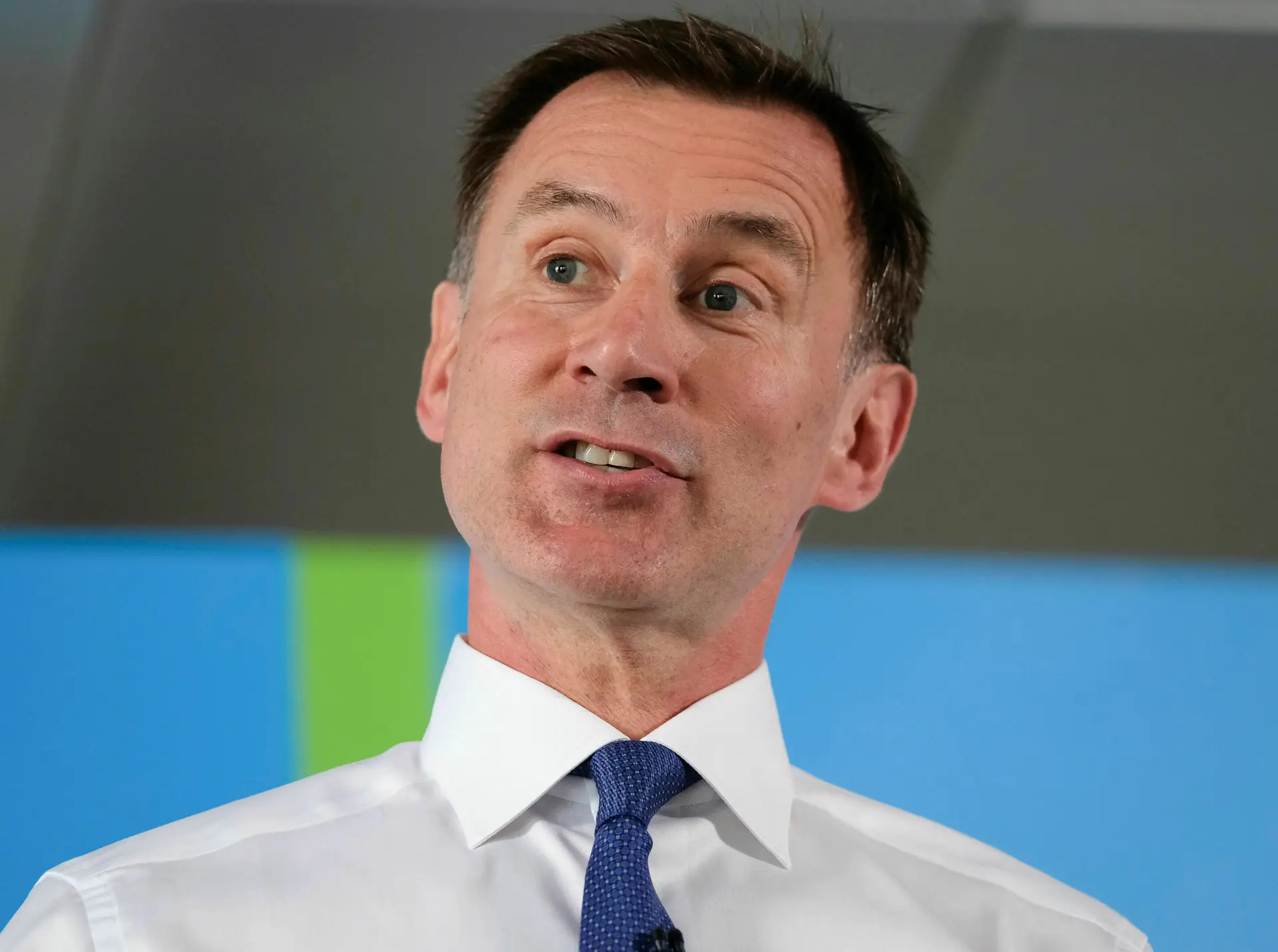 Reino Unido expressa "apoio inabalável" a "Hong Kong e às suas liberdades"