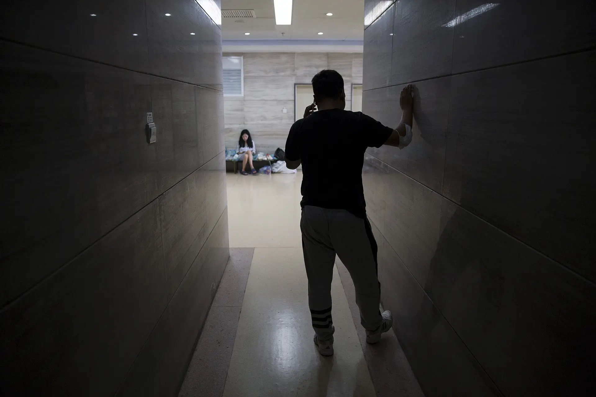 Idas às urgências de psiquiatria caíram para metade no estado de emergência