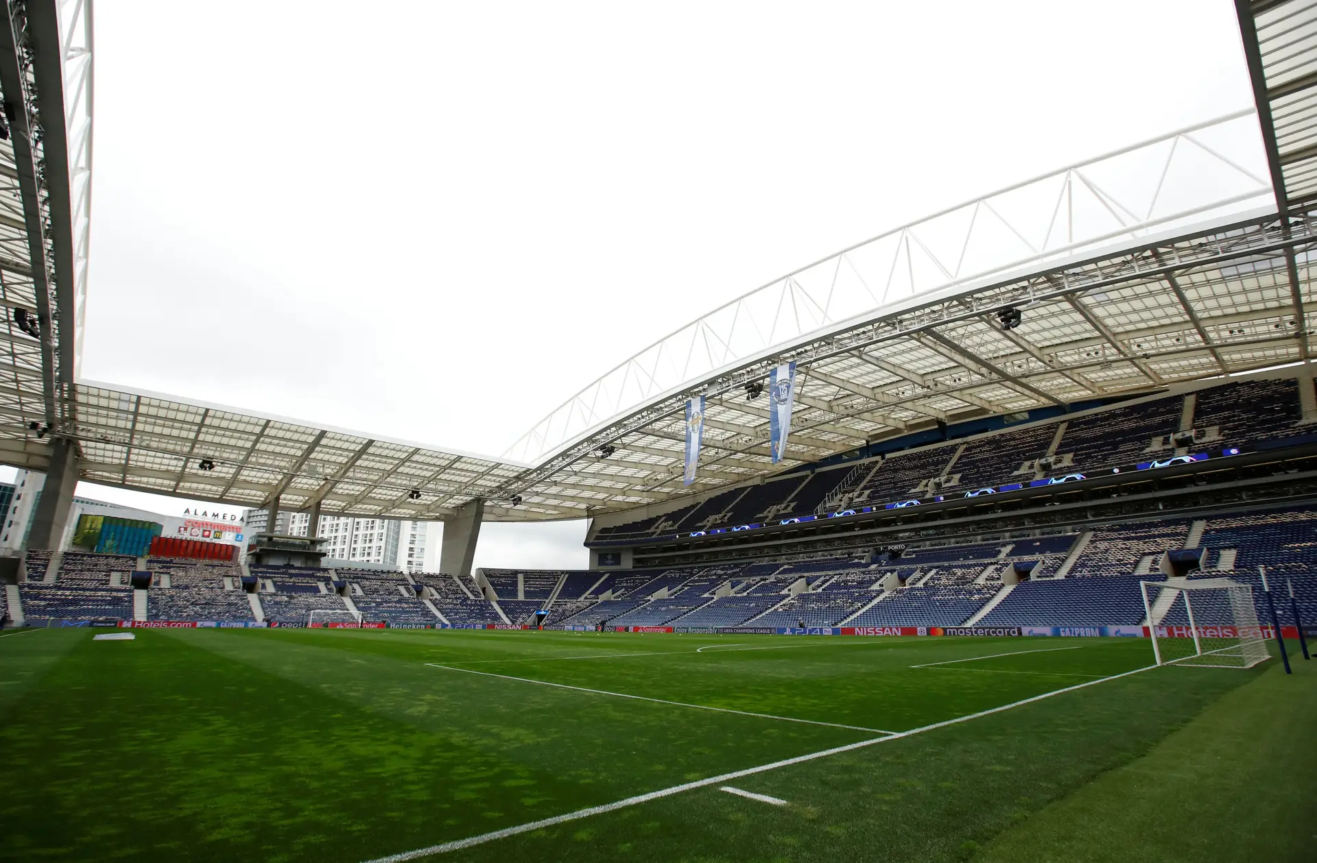 Nakajima marca no triunfo do FC Porto em jogo de treino com Varzim