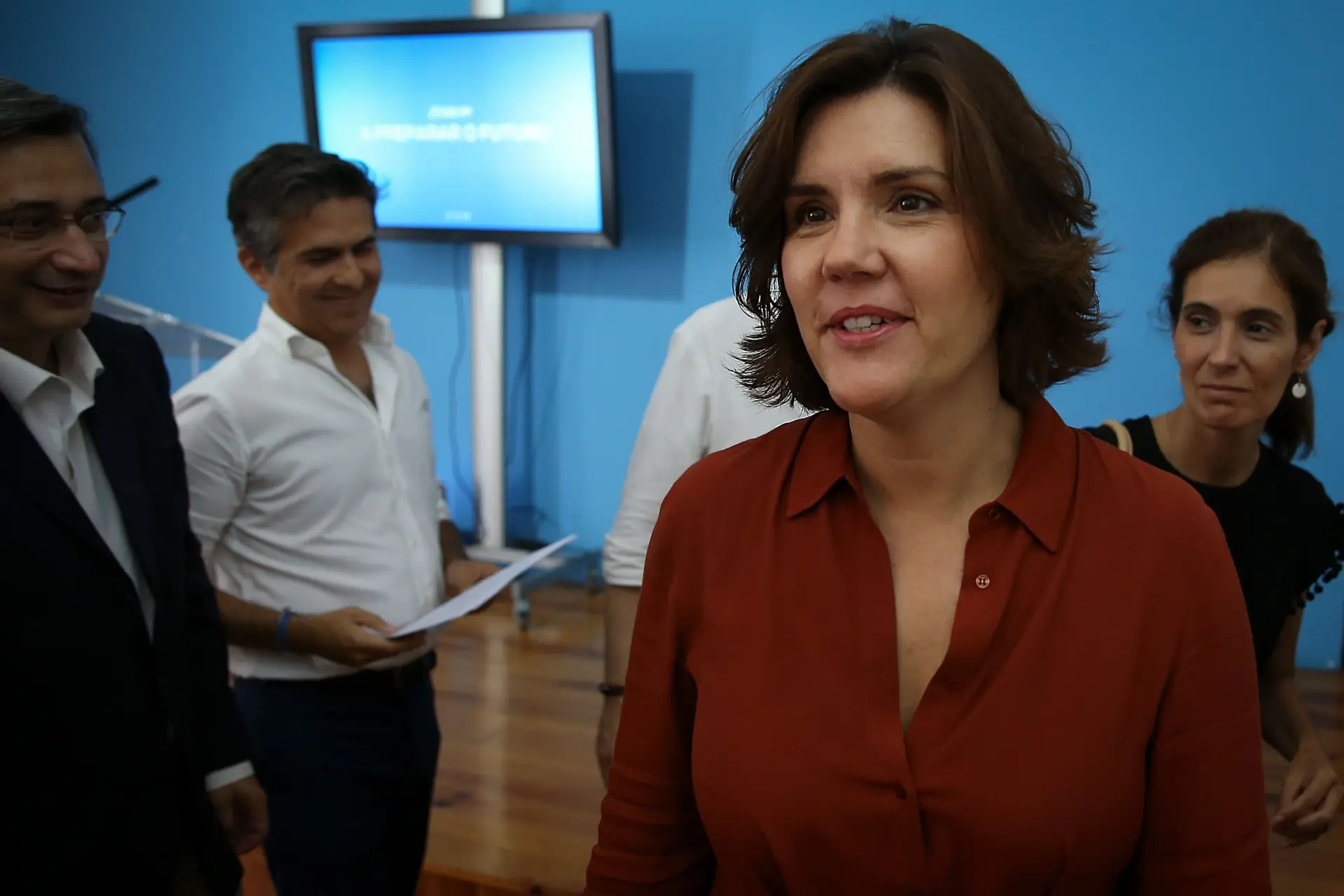 CDS fecha listas de deputados, quotas distritais aprovadas por 83%