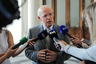 Ministro considera "absurdo" que haja interpretação literal da lei das incompatibilidades