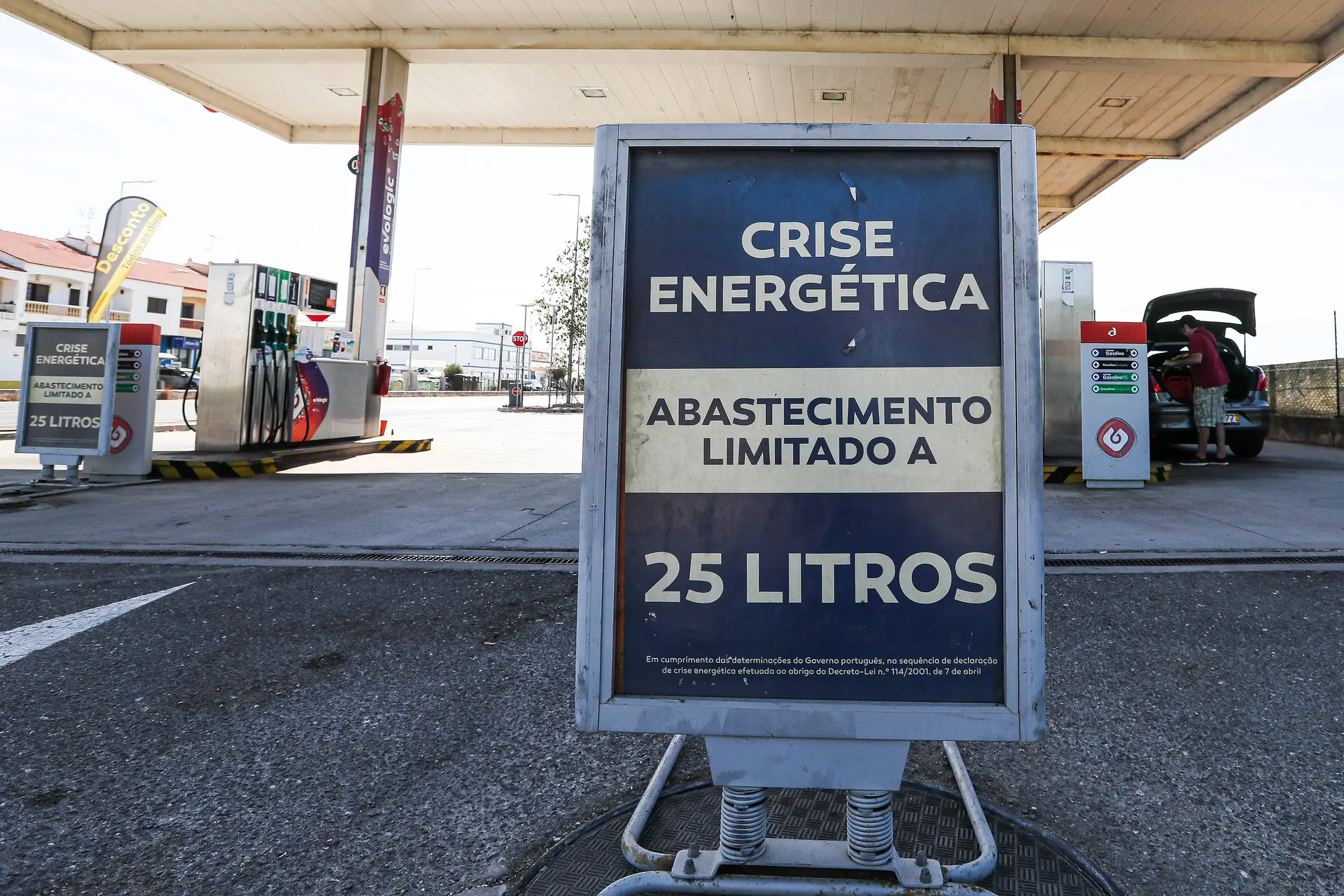 Os postos da rede de emergência e os limites ao abastecimento de combustível