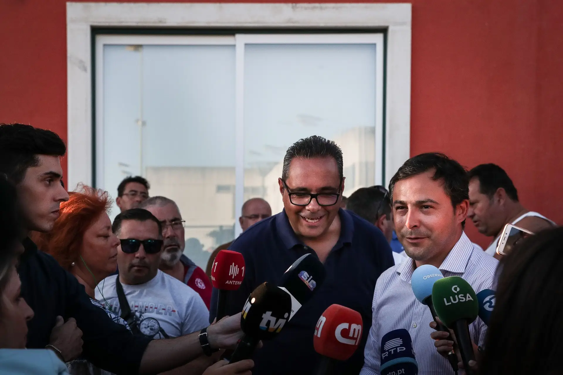 Motoristas vão apresentar pré-aviso de greve ao trabalho suplementar