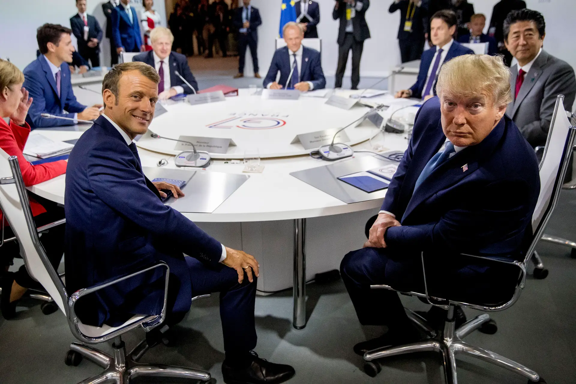 Macron junta-se a Trump na última conferência do G7