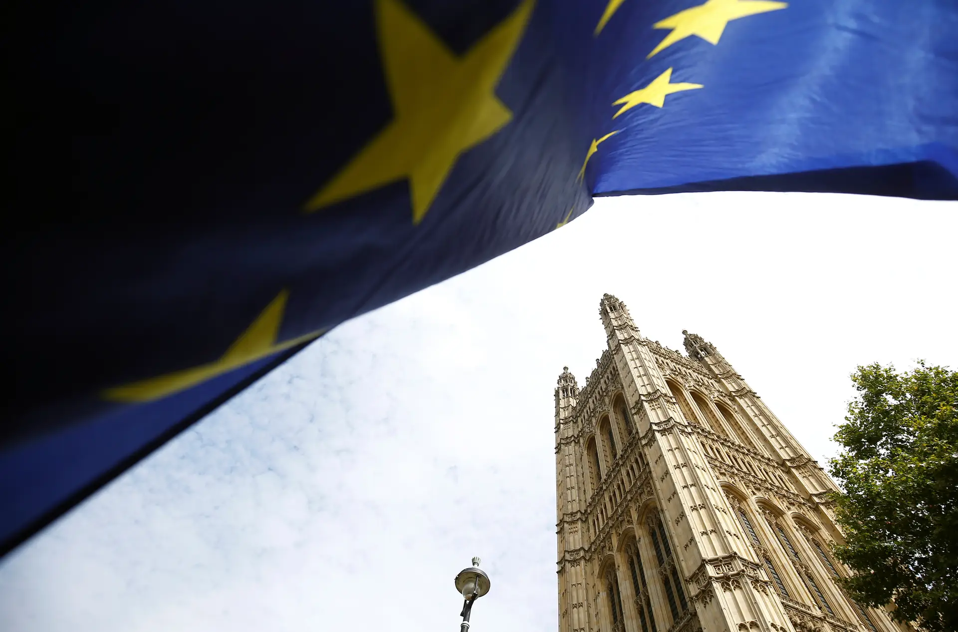 Juiz escocês pode bloquear suspensão do parlamento britânico