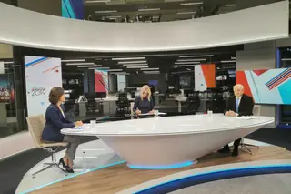 A diferença entre as propostas de redução de impostos do CDS e PSD
