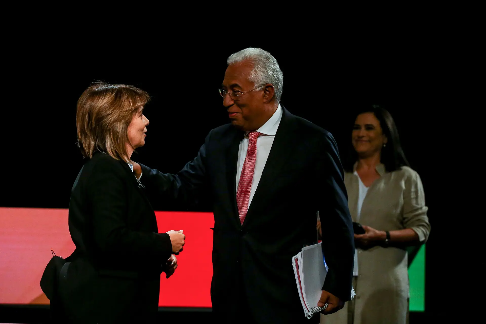 Reunião entre BE e PS na quarta-feira, bloquistas mexem na equipa de 2015