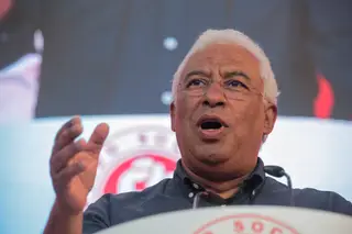 Costa compromete-se a erradicar a pobreza que atinge os mais idosos